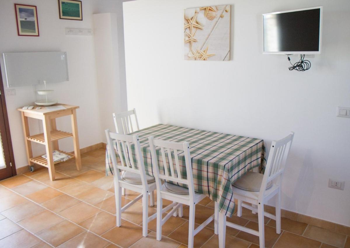 Monte San Vito Agriturismo Rosa Antica מראה חיצוני תמונה
