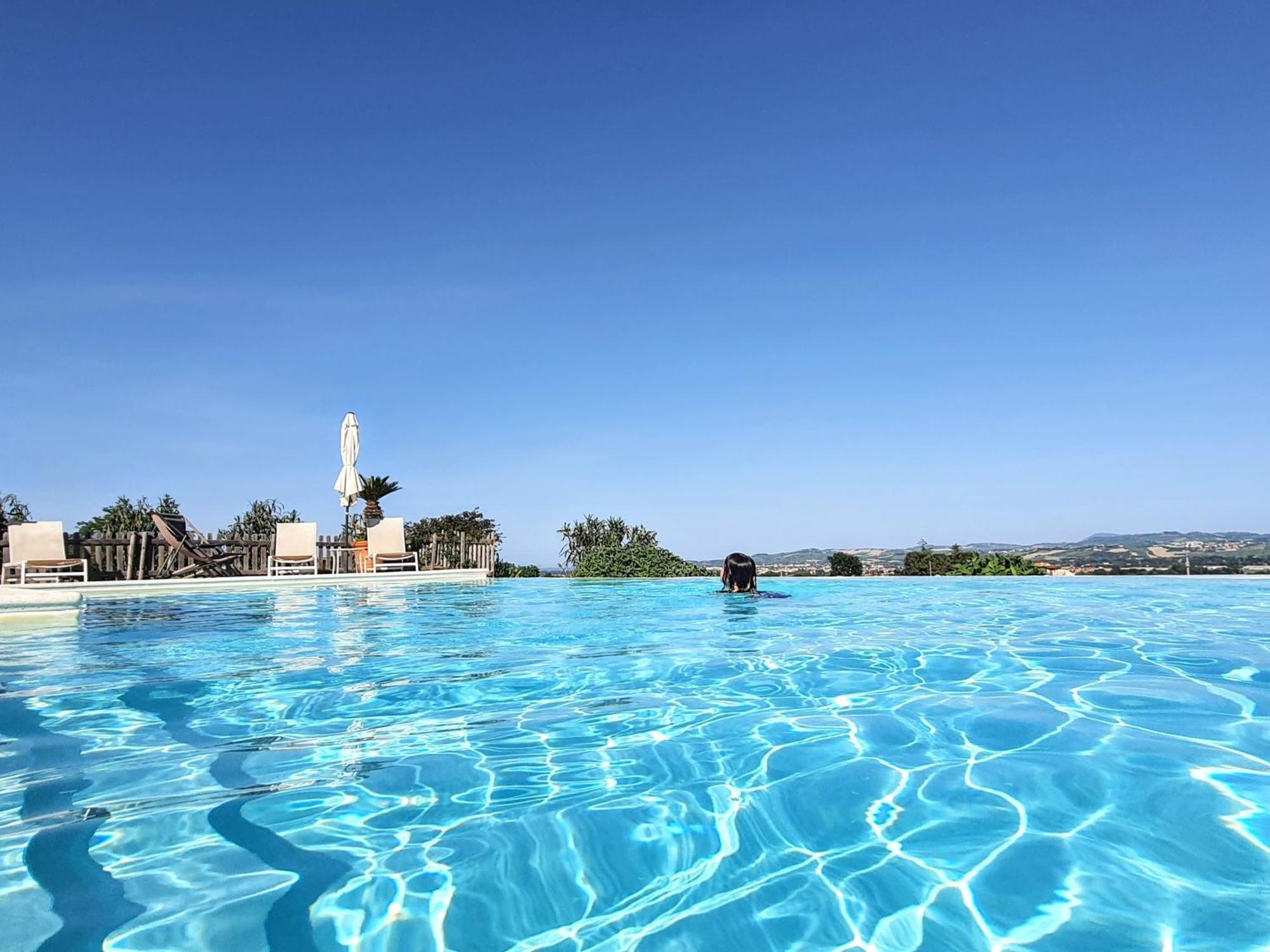 Monte San Vito Agriturismo Rosa Antica מראה חיצוני תמונה