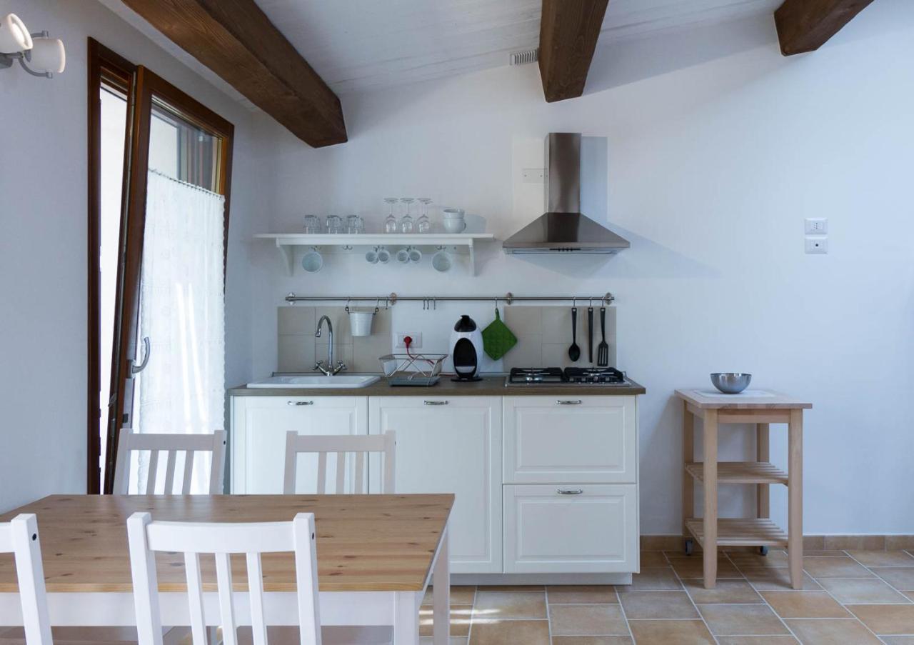 Monte San Vito Agriturismo Rosa Antica מראה חיצוני תמונה