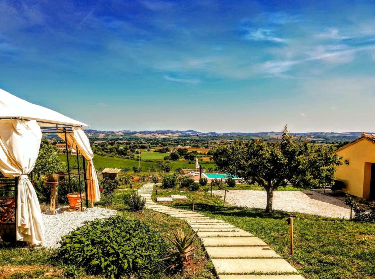 Monte San Vito Agriturismo Rosa Antica מראה חיצוני תמונה